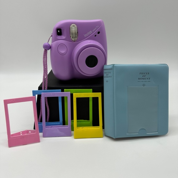Fujifilm Instax Mini 7+ Camera - Polaroid Bundle w Photo Album & Frames